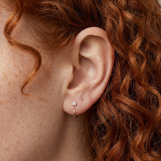 Aretes de Aro Eternos de Moissanita - 2mm
